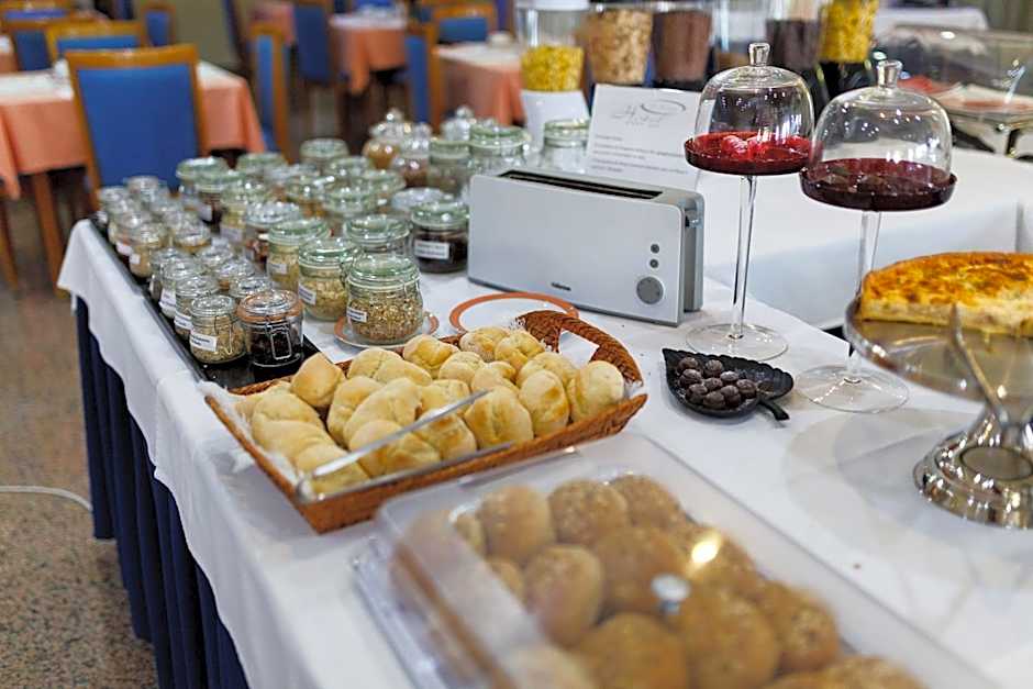 Hotel Sao Jorge Garden