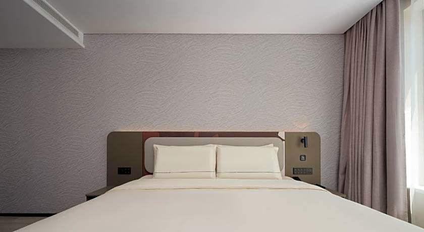 Atour Light Hotel Dalian Zhongshan Square Renmin Road
