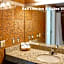 Red Lion Inn And Suites Victoria