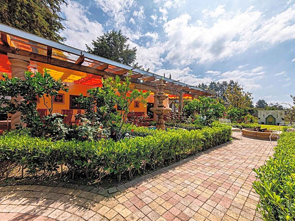 Cabañas Elsa María, Cabañas para Hospedaje con Alberca y Jardín de Eventos