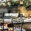 La Maison Hotel - Adults Only