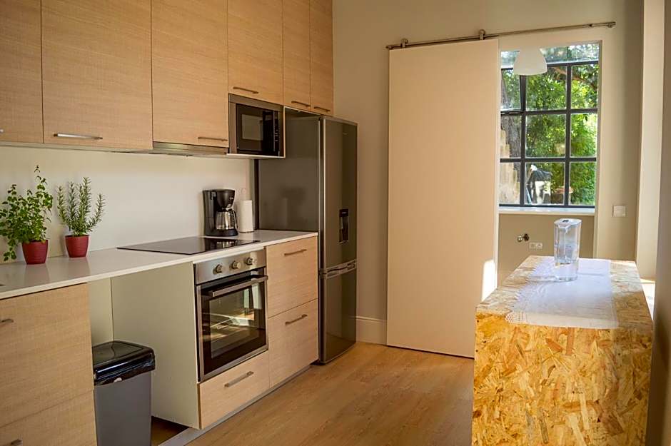 Queen's Garden Hostel