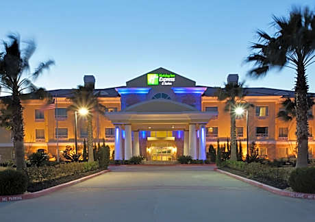 Holiday Inn Express Pearland By IHG