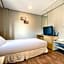 Pine Hill Hotel