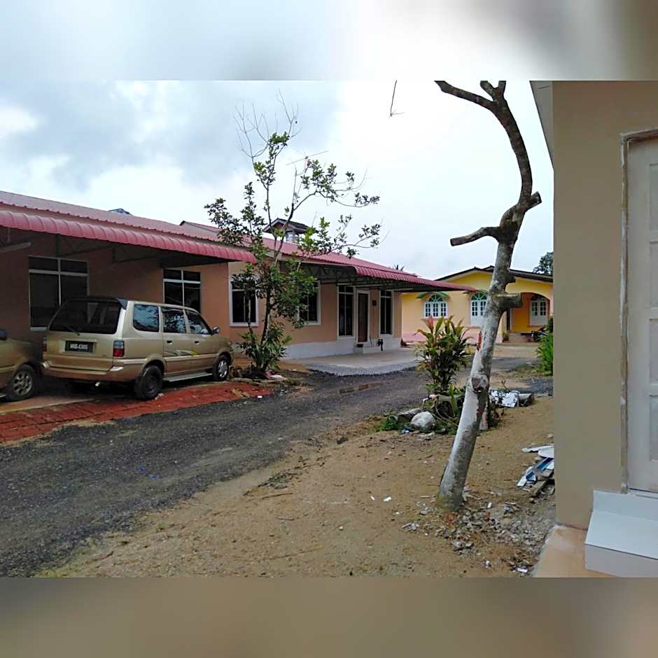 ROOMSTAY AQILAH PASIR PUTEH KELANTAN
