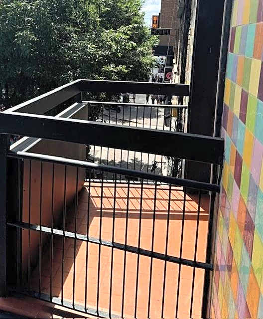 Photo 1 of 5 of Balcony