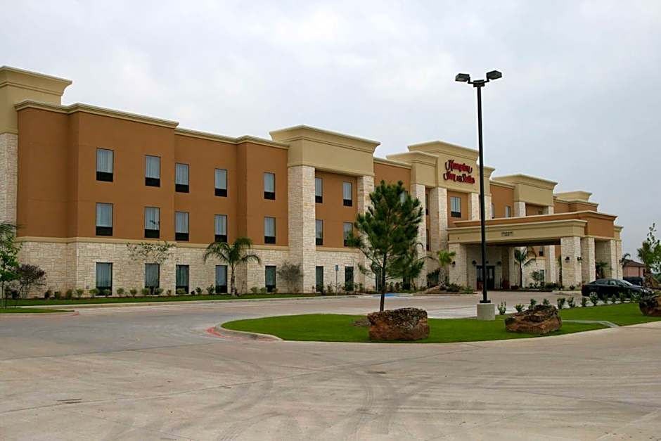 Hampton Inn By Hilton & Suites Buffalo