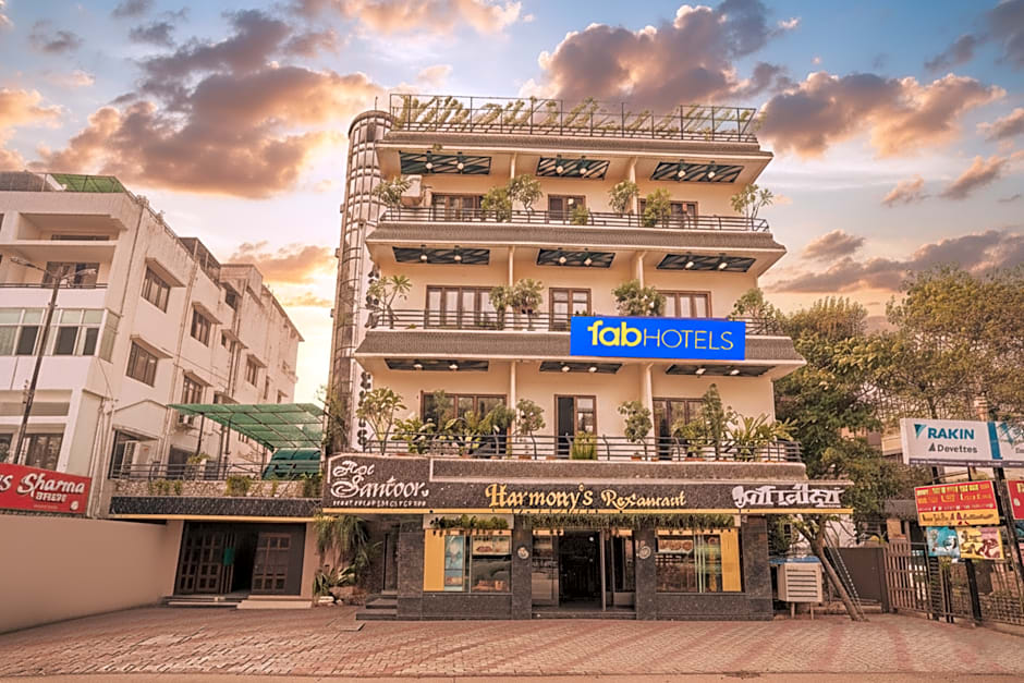 FabHotel Santoor – Indore, OH
