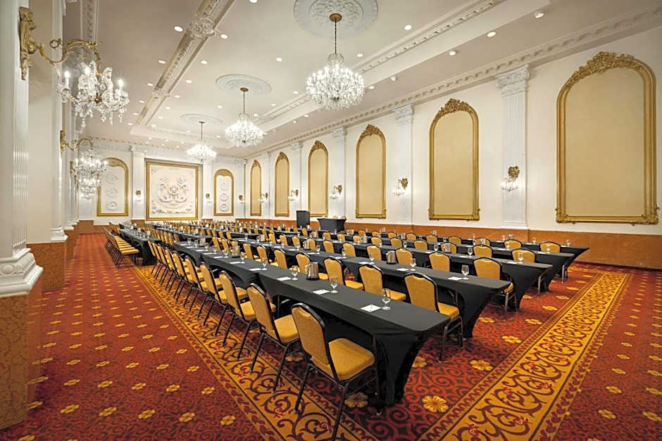 New Yorker by Lotte Hotels