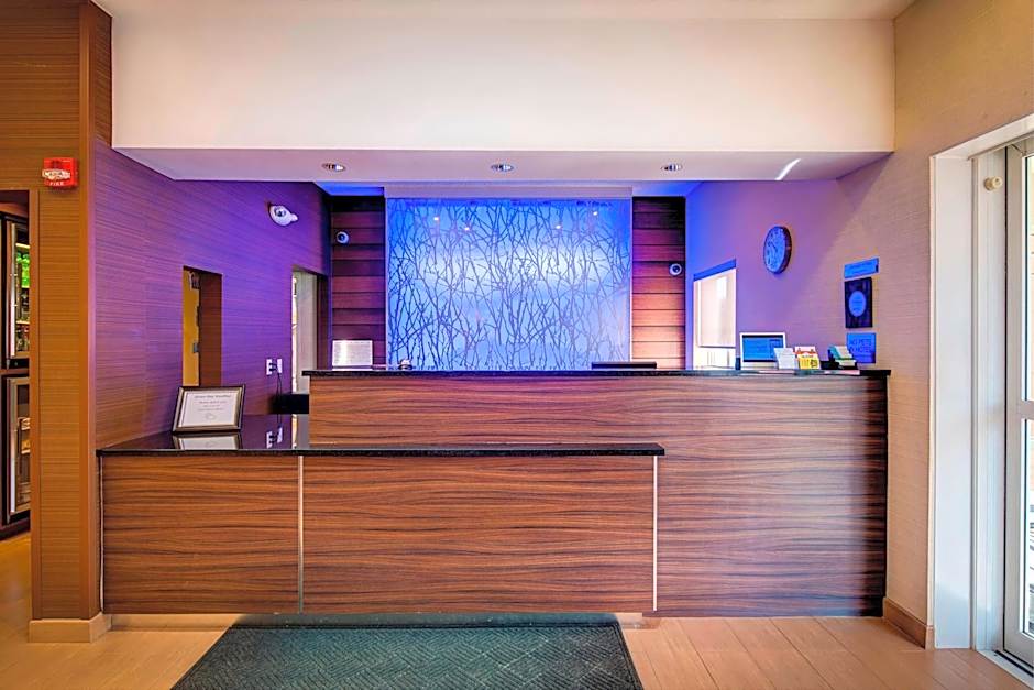 Comfort Inn & Suites Green Bay Stadium Area