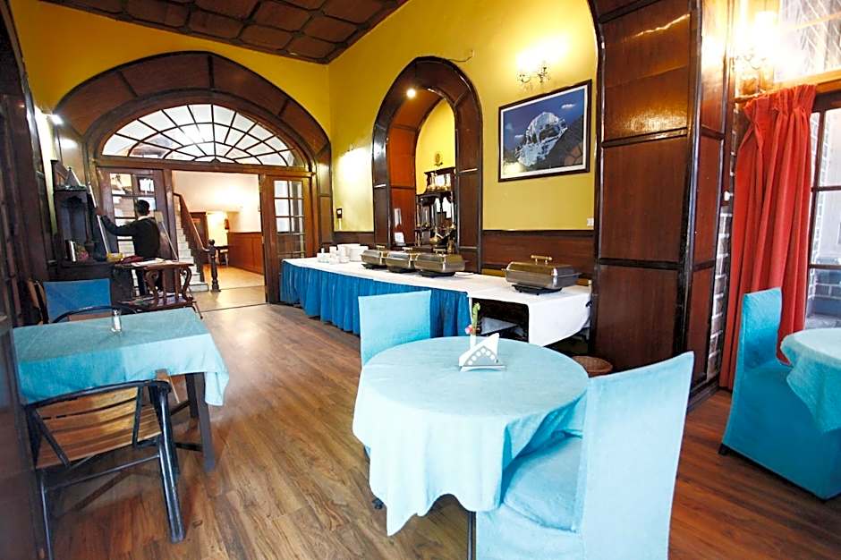 The Palace Belvedere Hotel