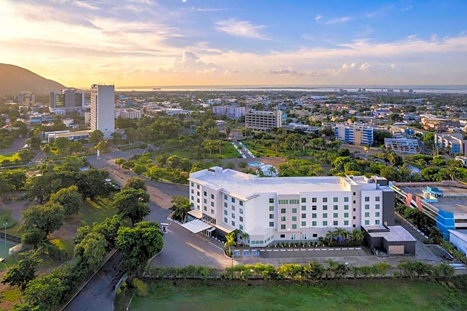 Courtyard by Marriott Kingston, Jamaica