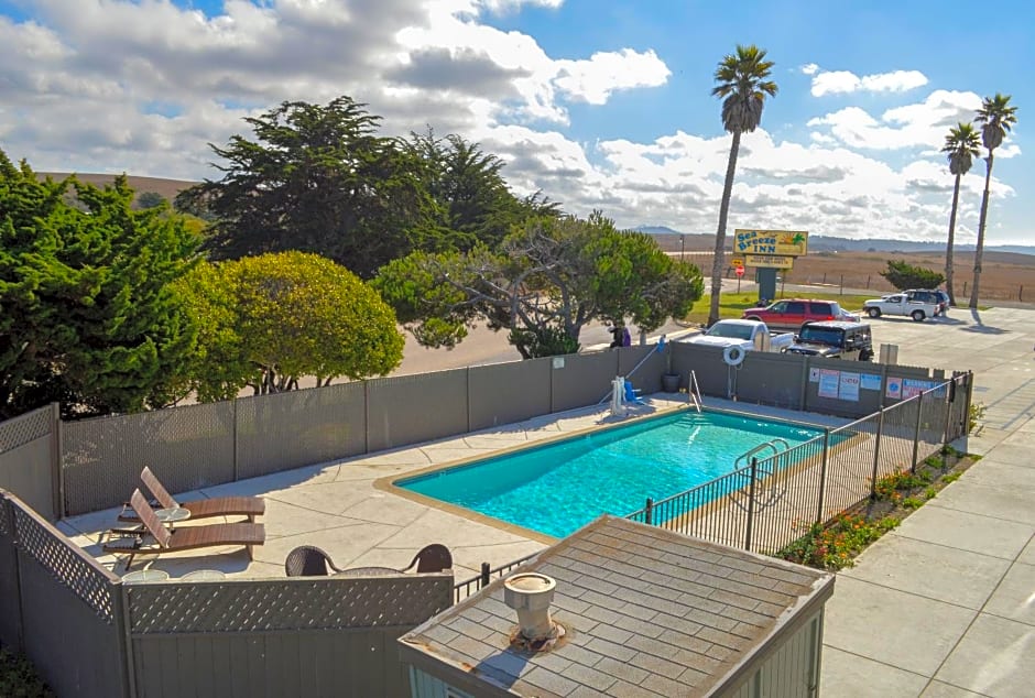 Sea Breeze Inn - San Simeon