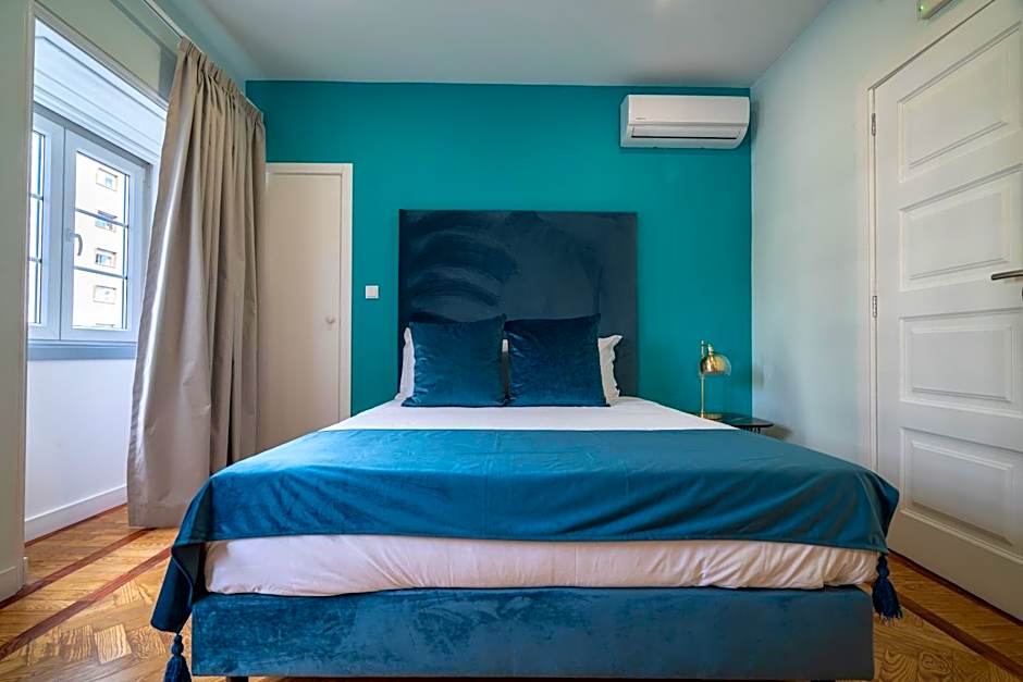 D'Ávila Peixinho 180