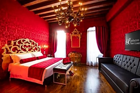 Deluxe Double or Twin Room with Canal View