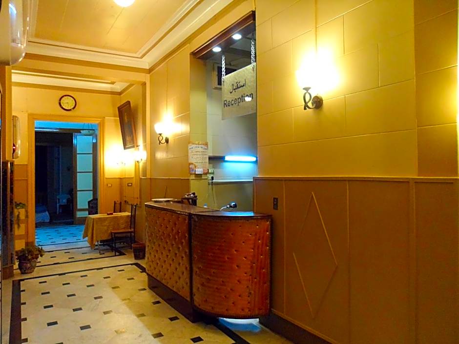 Triomphe Hostel