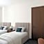 Len's Hotel