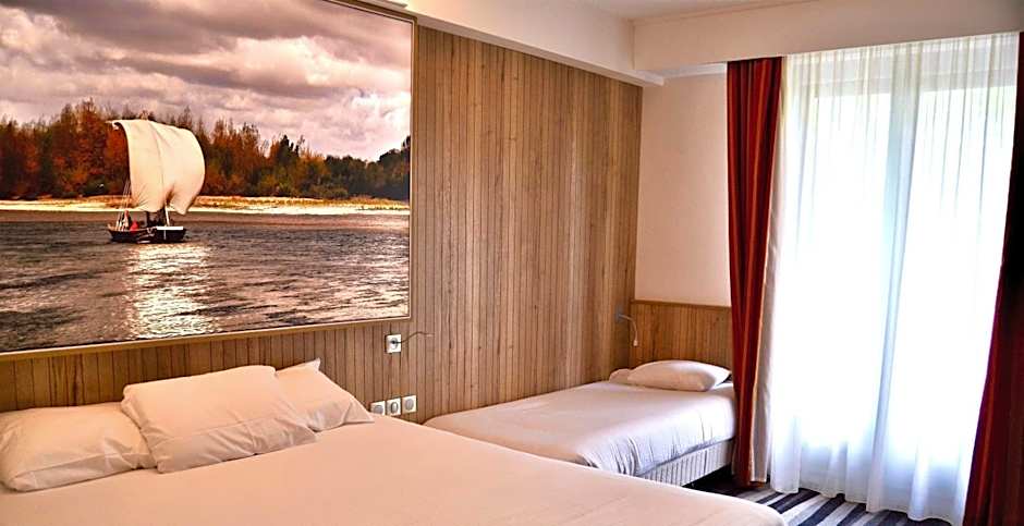 Kyriad Hotel Tours Centre