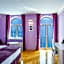 Hotel Domino