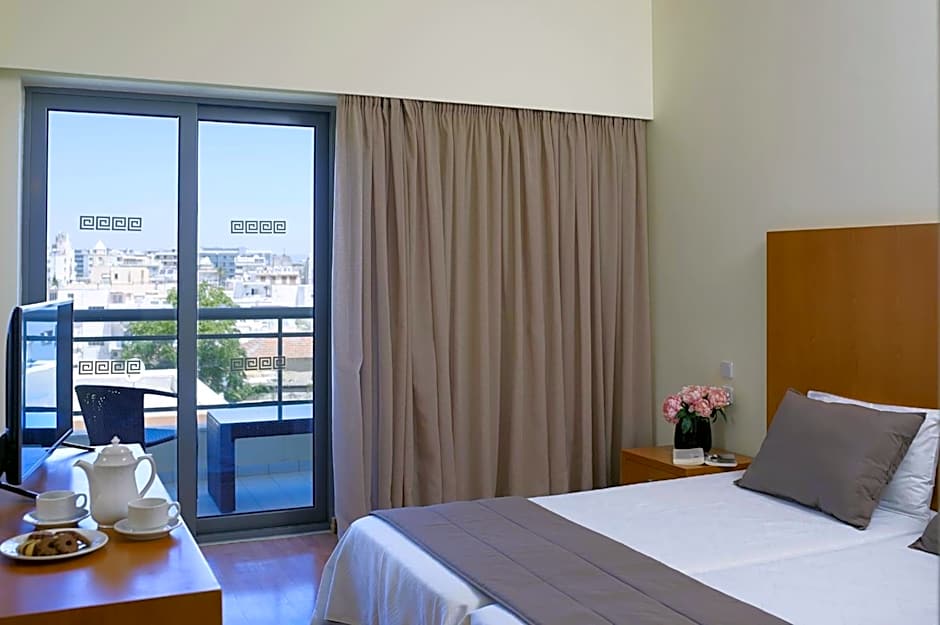 Angela Downtown Hotel