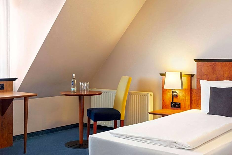 Amedia Frankfurt Russelsheim Trademark Collection by Wyndham