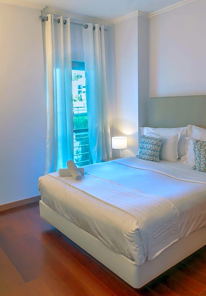 Villa Doris Suites