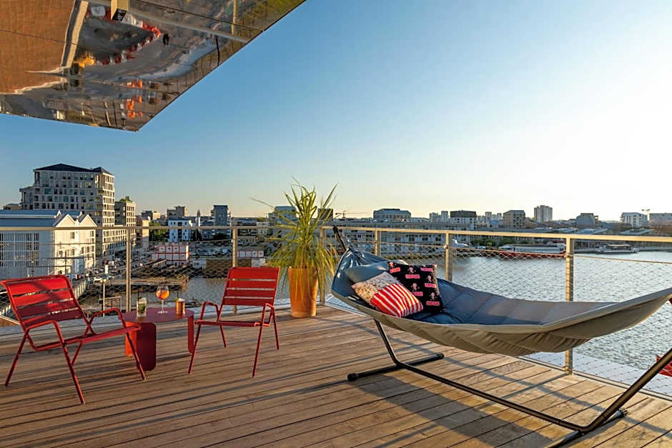Moxy Bordeaux