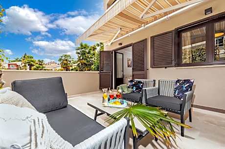 Apartment with Terrace