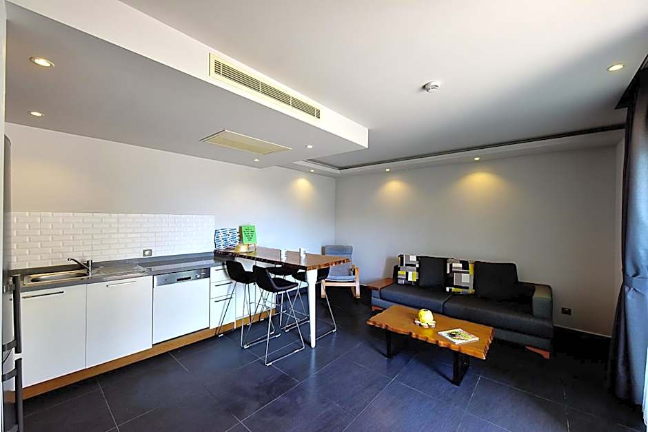 Degirmenburnu Residence