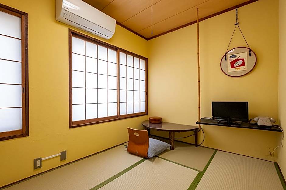 素泊まり宿　瑞宝荘