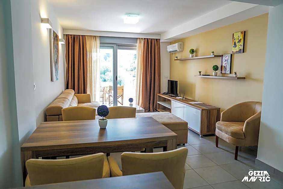 Hotel Mediterraneo Liman FREE PRIVATE BEACH FOR HOTEL GUEST