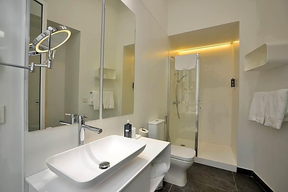 Plaza Mina Suites - Adults Recommended by Luxury Suites Cadiz