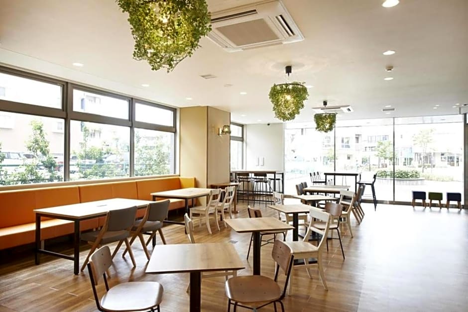 Hotel Sun Clover Koshigaya Station - Vacation STAY 55372