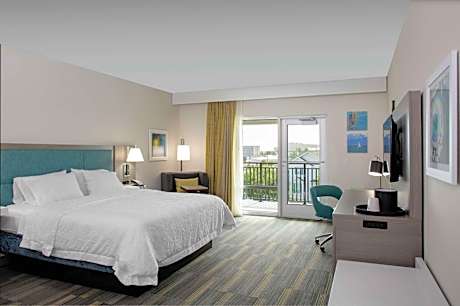 King Room with Balcony