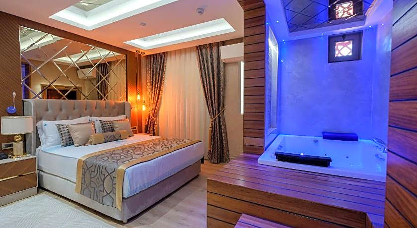 Elysium Deluxe Suites 