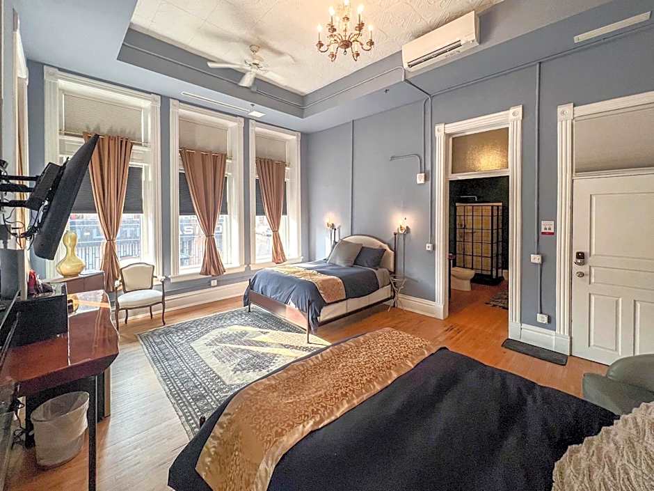 The Oliver Inn
