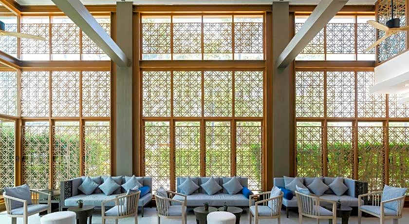 Bella Nara Phuket Naiyang Beach