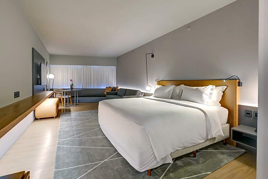 DoubleTree by Hilton Porto Alegre