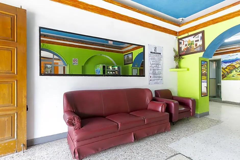 OYO Hotel Emperador
