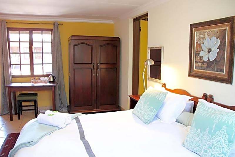 Greenleaf Guest Lodge