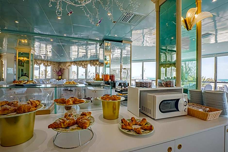 Hotel Des Nations - Vintage Hotel sul mare