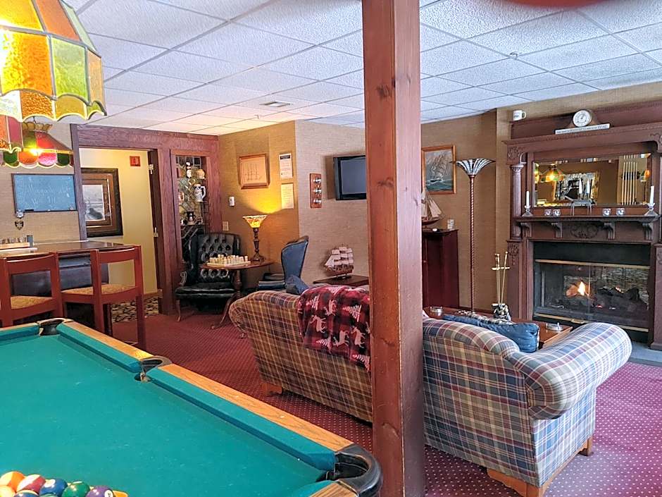 Inn at Ellis River