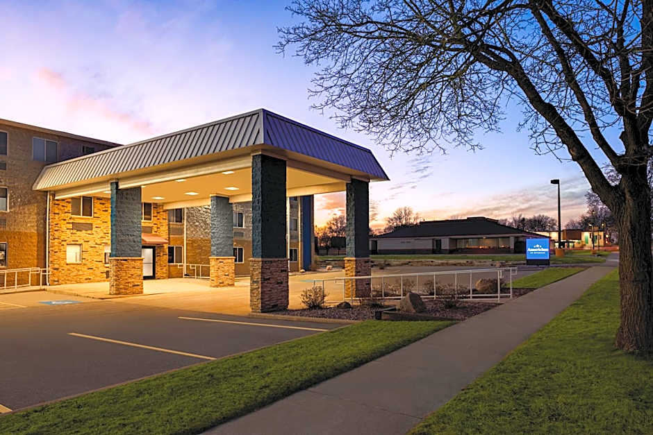 AmericInn by Wyndham Madison WI