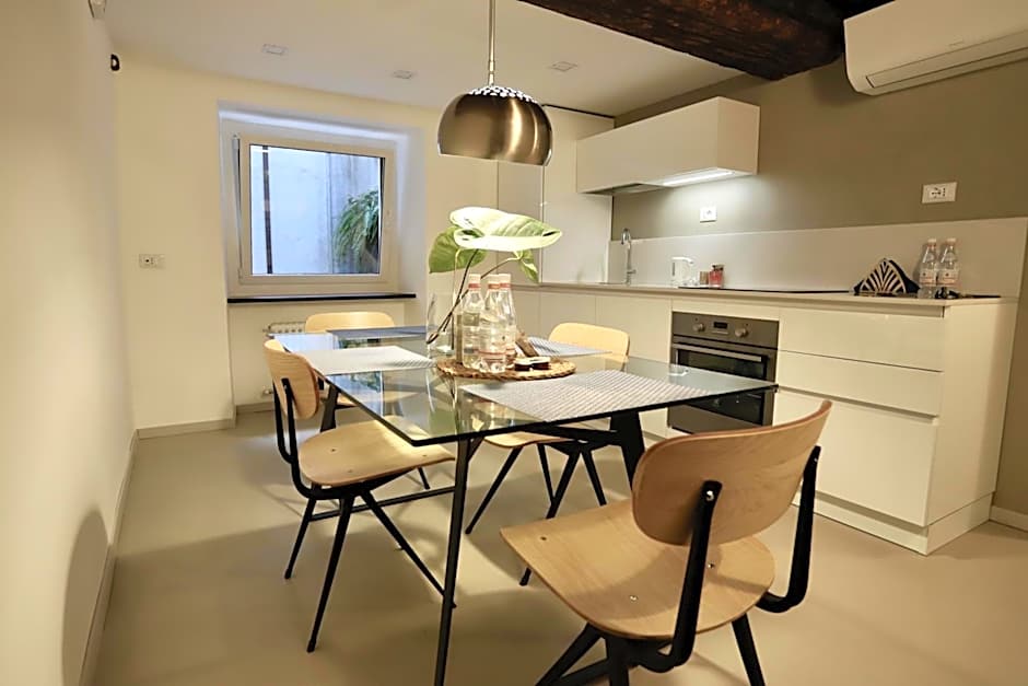 Palazzina B - Contemporary Studio