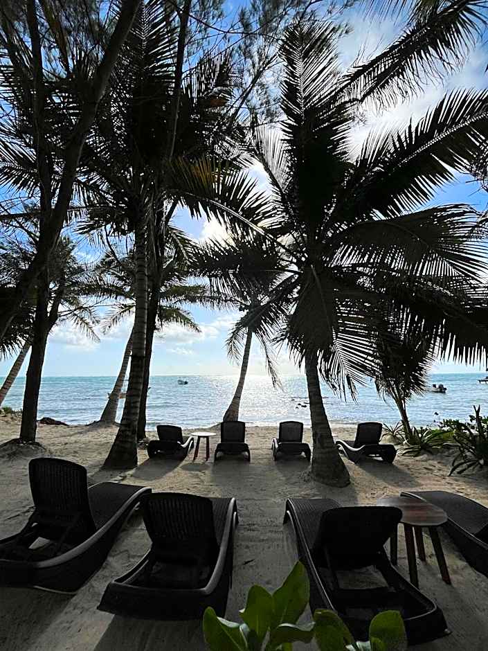 Casa Cenote Hotel