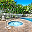 Renovated & Walkable to Beaches, Shops & Dining!
