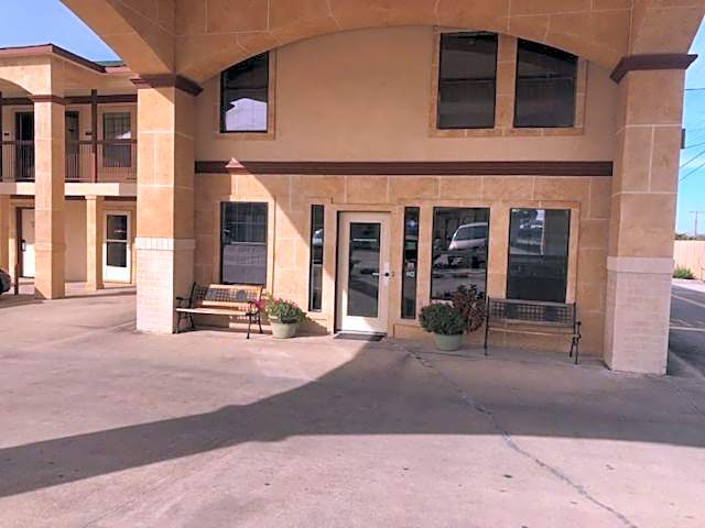 Pinn Road Inn and Suites Lackland AFB and Seaworld