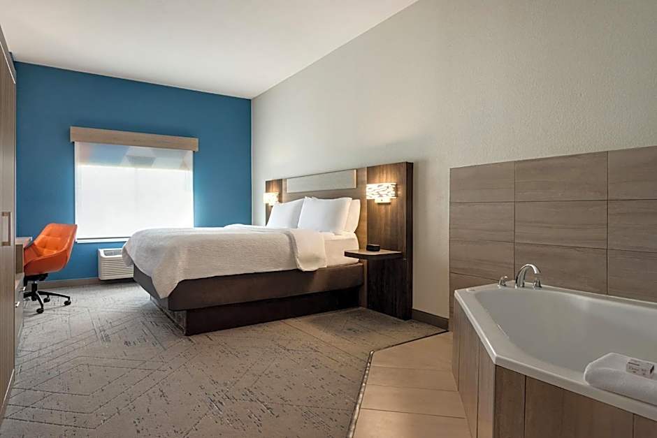 Holiday Inn Express Hotel and Suites Forrest City By IHG