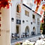 The Lodge at Healdsburg, tapestry Collection by Hilton