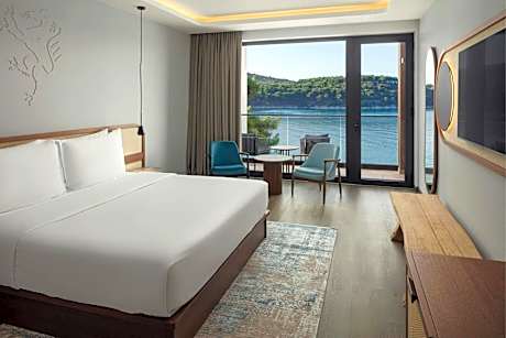 King Room with Balcony - Seafront/Adriatic